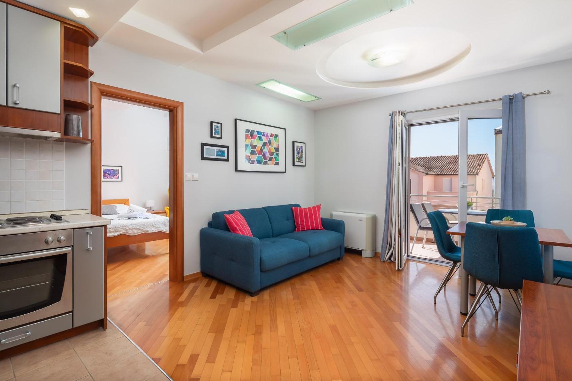 Brkic Apartments With Private Parking Makarska Esterno foto