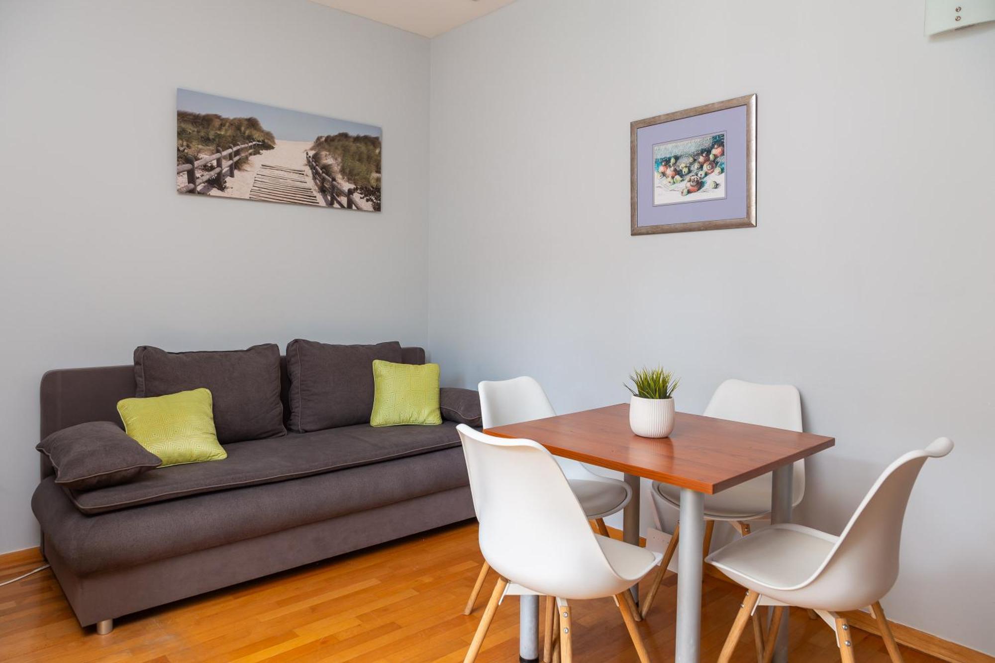 Brkic Apartments With Private Parking Makarska Camera foto