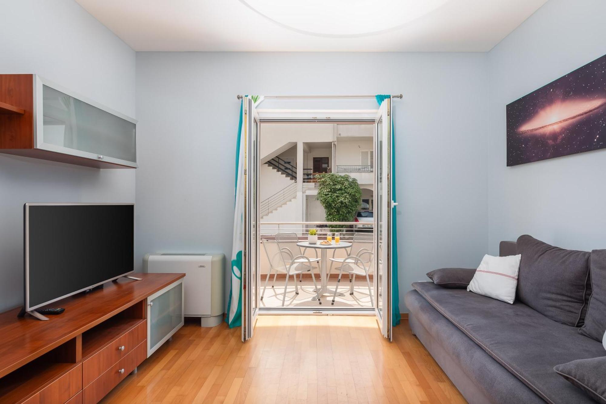 Brkic Apartments With Private Parking Makarska Camera foto